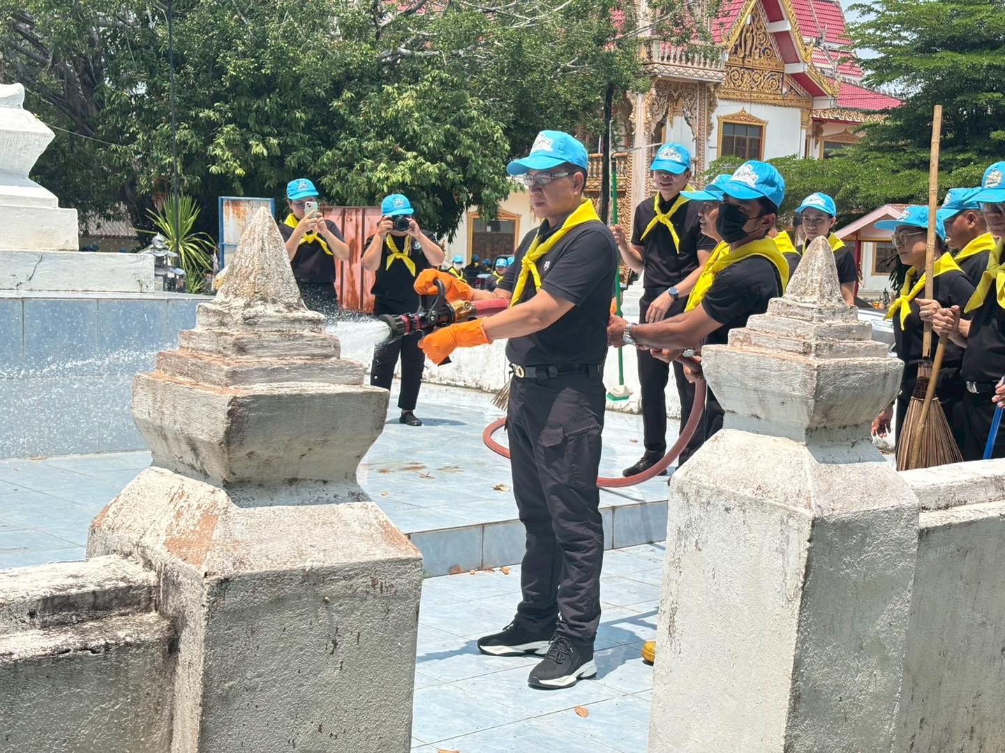 title - ส.ป.ก.ยโสธร ร่วมกิจกรรมจิตอาสาพัฒนา เนื่องในวันคล้ายวันประสูติ สมเด็จพระเจ้าลูกยาเธอ เจ้าฟ้าทีปังกรรัศมีโชติฯ